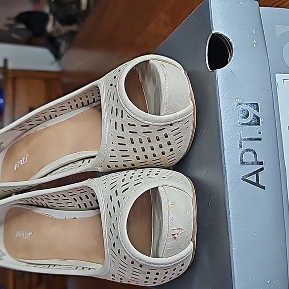 Apt 9 open toe perforated platform pumps - Picture 9 of 9